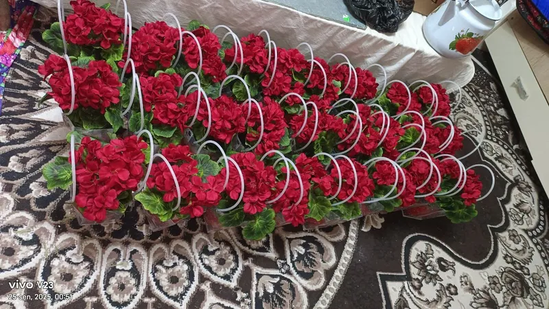 Sovga uchun suniy gullar