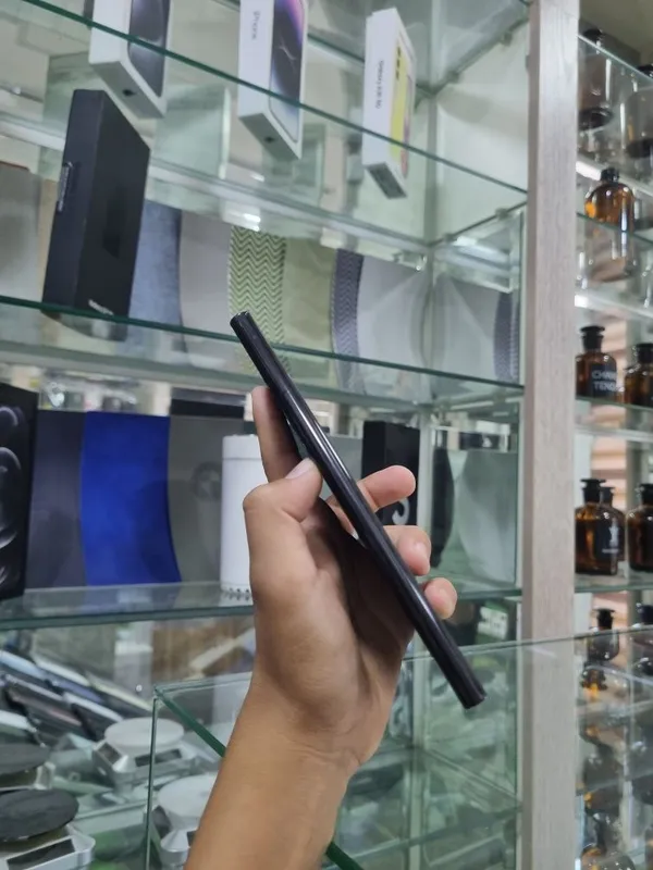 Samsung galaxy S22 ultra 5