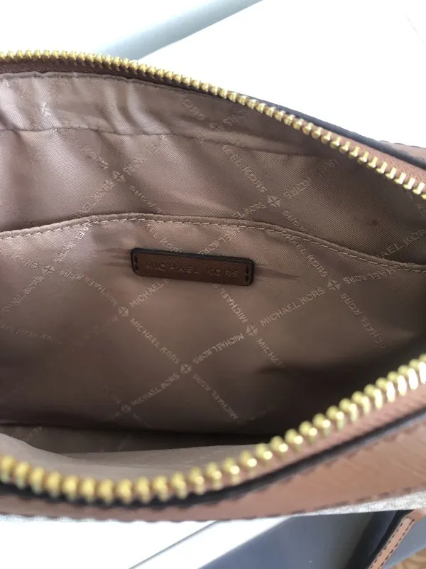 Фирменая сумочка от michael kors — фото 3