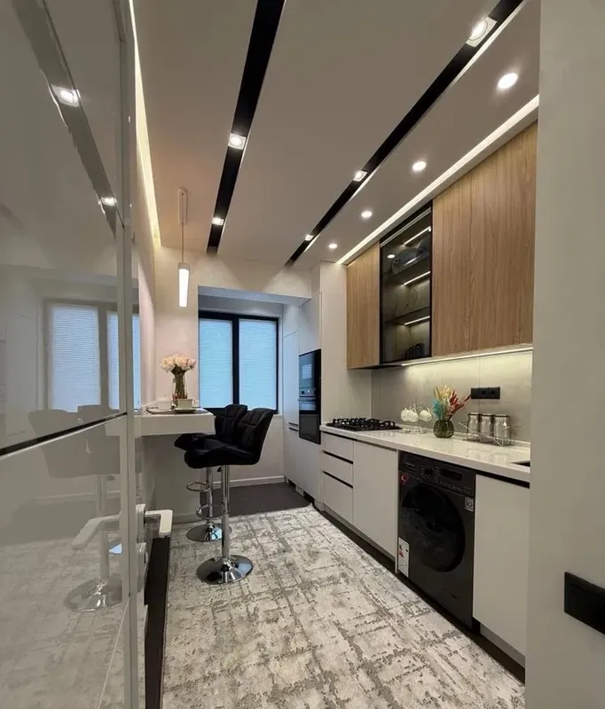 Юнусабад 14-кв 3 комнаты • 105 м² • 7/12 этаж 7 Юнусабад 14-кв 3 комнаты • 105 м² • 7/12 этаж 7