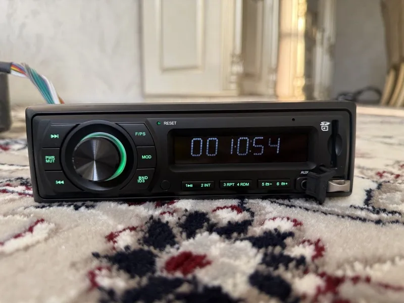Damas, Labo uchun radio. 1 Damas, Labo uchun radio. 1