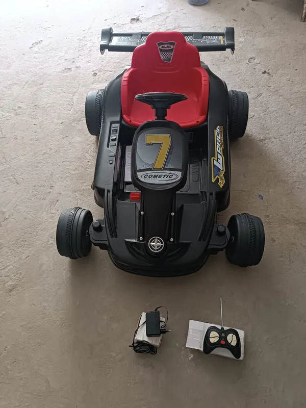 Детские машина F1