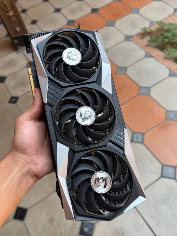 MSI Gaming X Trio 16G AMD Radeon RX 6800 16GB GDDR6 / 256-bit 1 MSI Gaming X Trio 16G AMD Radeon RX 6800 16GB GDDR6 / 256-bit 1