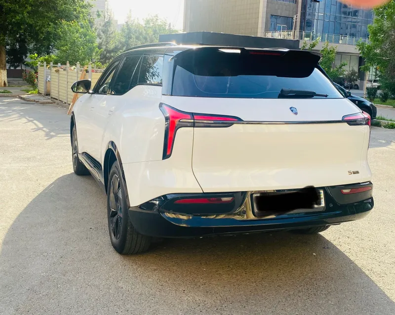 Saab HENGCHI 5 электромобиль рассрочка на 24 месяц — фото 1