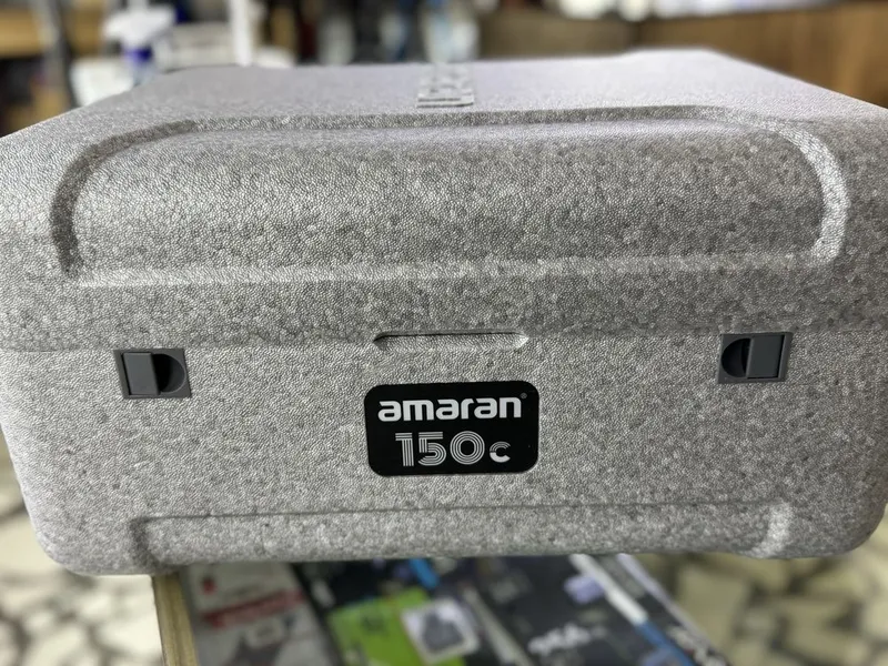 Amaran 150C bi color+RGB. Ideall holatda 1 oy kafolat . 1 Amaran 150C bi color+RGB. Ideall holatda 1 oy kafolat . 1