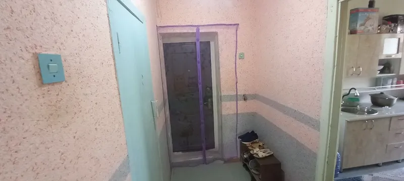 Срочно интернатда 1хонали уй сотилади 2хонали килинган гишли дом 17000 — фото 4