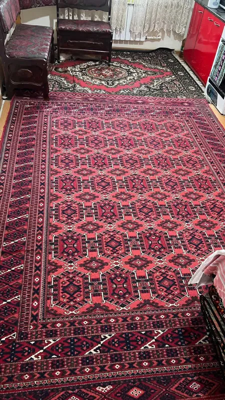 Gilam yaxshi qadimiy 2 ta gilam 400 minga sotiladi