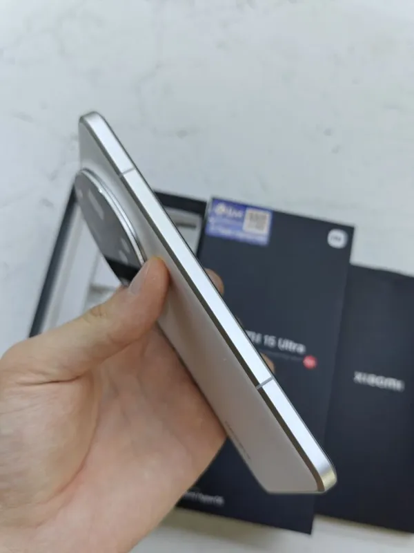 Xiaomi 15 Ultra Global Sotlad — фото 3