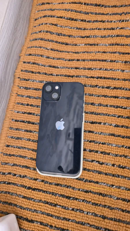 Продаётся iPhone 13 3