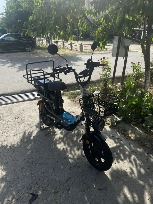 Sotiladi Skuter Monster ( Electrovelik)