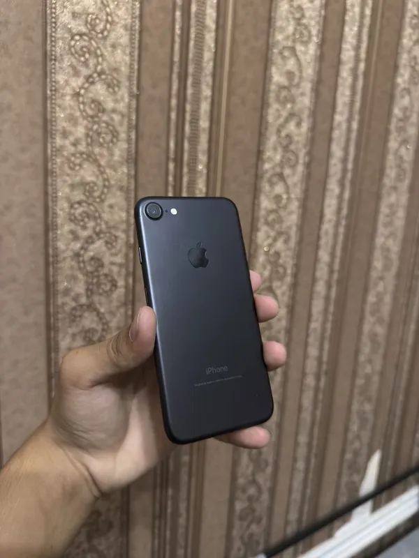 iPhone 7 128gb очилмаган вакум 1 iPhone 7 128gb очилмаган вакум 1