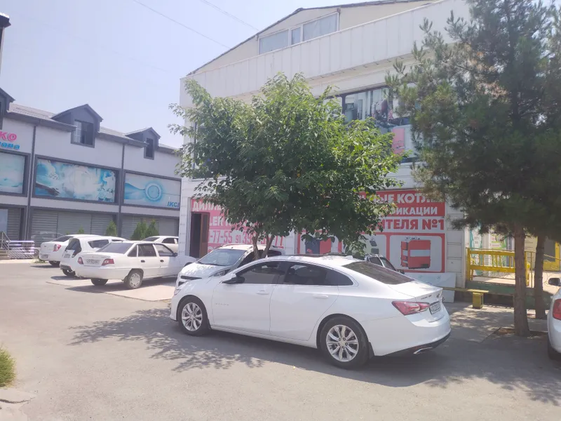 Магазин продаётся в отличной локации 1 Магазин продаётся в отличной локации 1