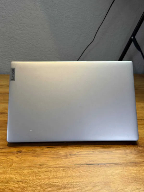 Lenovo I3 N305 8G/128GB 1