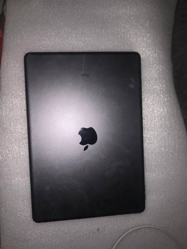 Ipad 9 4/64 xotira hoalti ideal