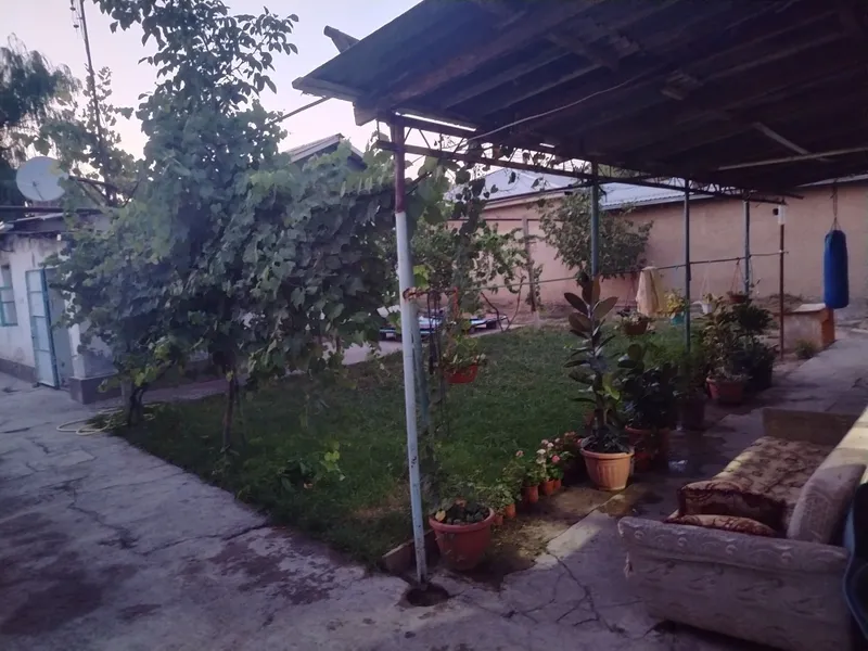 Продаётся дом с участком — фото 3