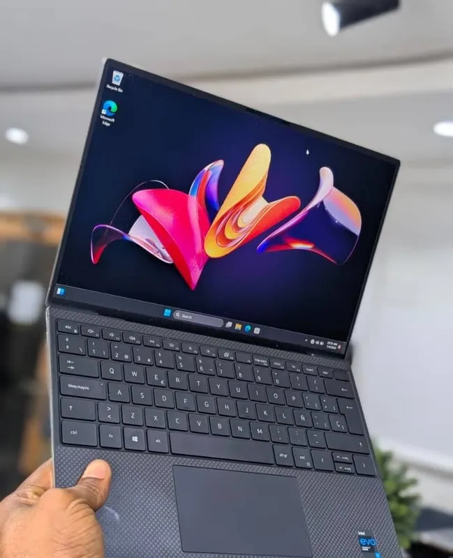 Распродажа Dell XPS 13,3 Touch, i5 11-го поколения, 8 ГБ, 256 ГБ 7 Распродажа Dell XPS 13,3 Touch, i5 11-го поколения, 8 ГБ, 256 ГБ 7