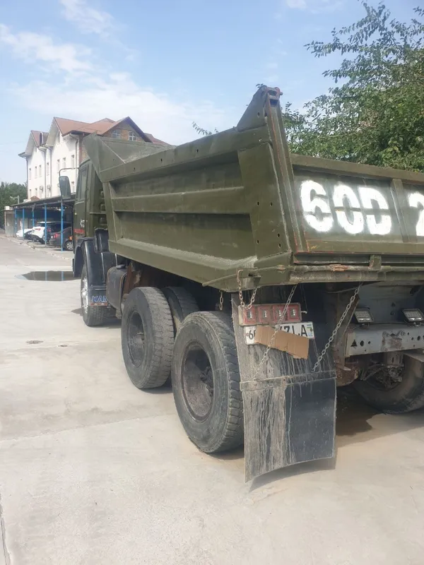 Kamaz sotiladi yili 1989 8 balon 70% 2 balon bez kamer 3