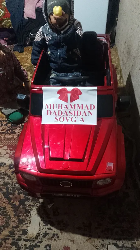 Bolalar mashinasi 1yarim yil boʻldi olinganiga 2 Bolalar mashinasi 1yarim yil boʻldi olinganiga 2