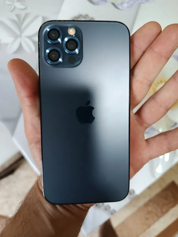 Продам Iphone 12 pro 128 gb ёмкость 78 — фото 2