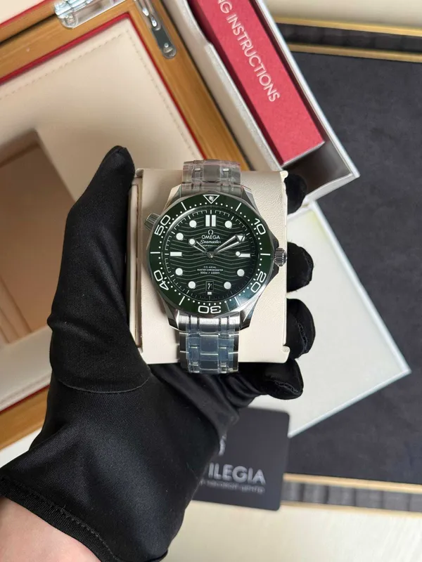 NEW Omega Seamaster Diver 300M Master Co-Axial 42 зел — фото 3