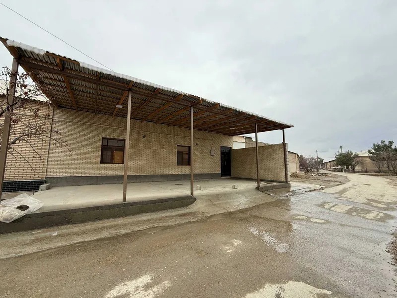 TAYYOR 5.4 SOTIQ hovli sotiladi #a762