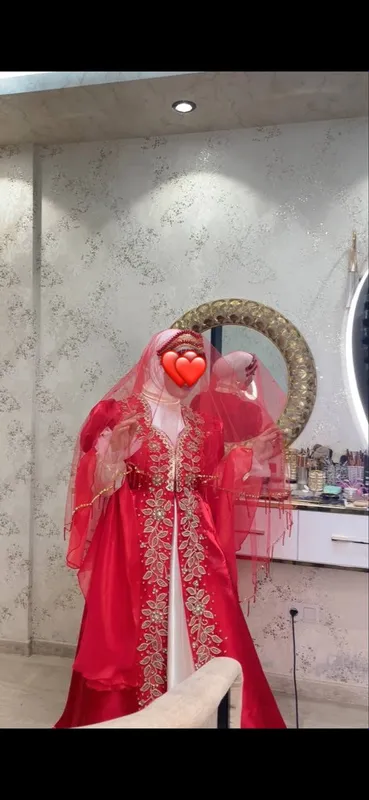 Kelinlar uchun salom libosi