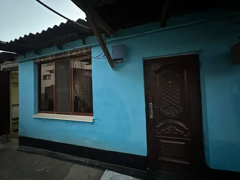 Uy sotiladi. buxoro viloyoti kogon shaharida joylashgan. — фото 1