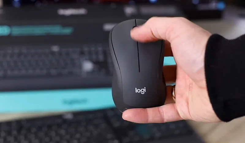Logitech simsiz klaviatura va sichqoncha to‘plami 4 Logitech simsiz klaviatura va sichqoncha to‘plami 4