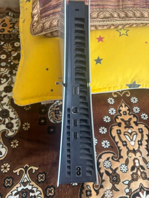 • PS5 Slim 1TB • 1