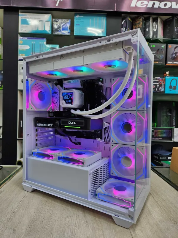Rtx 5060 ti/i5 14600KF/RAM 16/5600mhz/AZZA AK360 Displey+