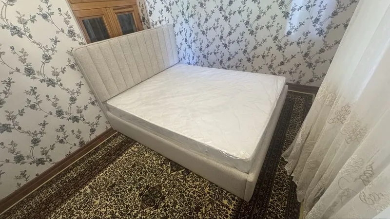Двуспальная кровать на заказ 6