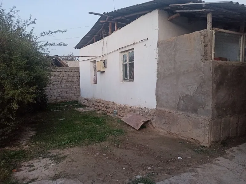 Xovli joy sotiladi yangi O’zbekistonga yaqin yangibozor tarafda 4 Xovli joy sotiladi yangi O’zbekistonga yaqin yangibozor tarafda 4