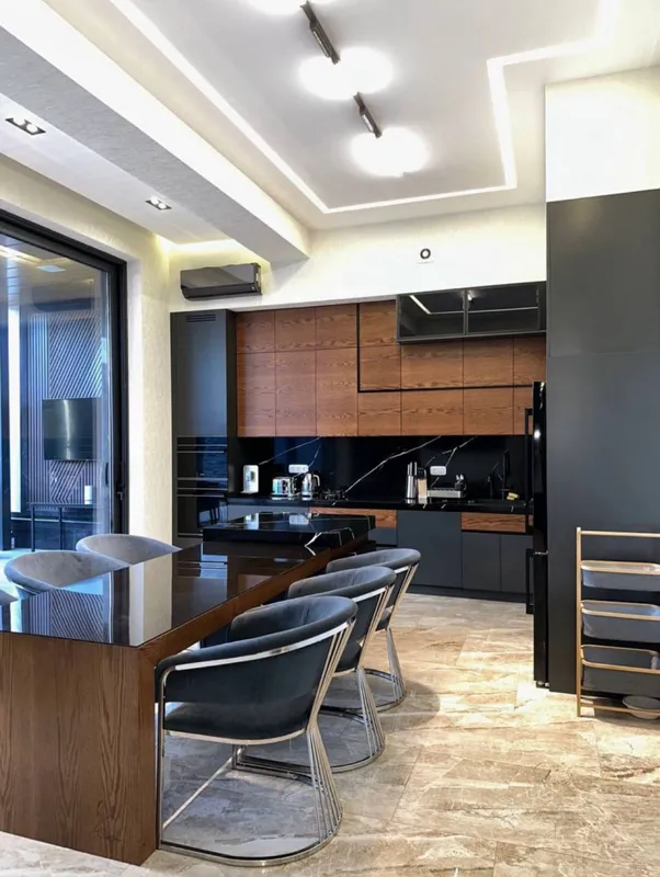 6 xonali kvartira, 550 m2, Yunusobod 5 6 xonali kvartira, 550 m2, Yunusobod 5