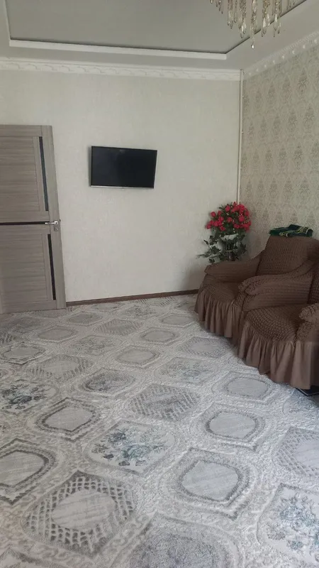 Чирчик аренда 1 ком квартира в 10 мкр 3 этаж 1 Чирчик аренда 1 ком квартира в 10 мкр 3 этаж 1