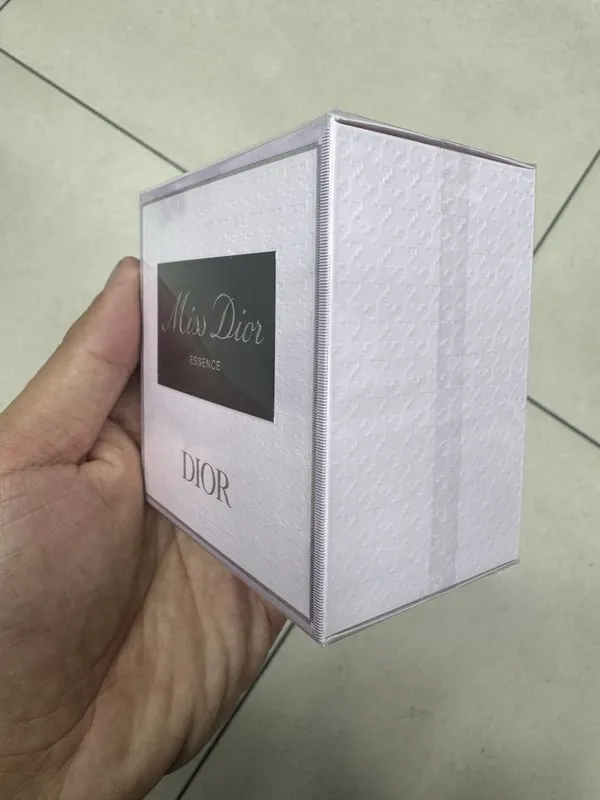 Christian Dior Miss Dior Essence — фото 4