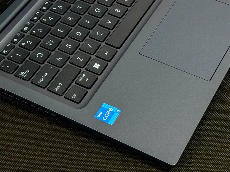 Hp eliteBOOK 850 g8 vPRO KATA EKRAN — фото 3