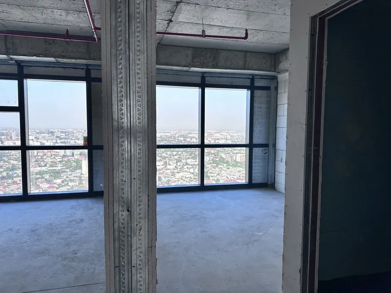 Продаётся 4-комнатная квартира в ЖК Piramit Tower 9