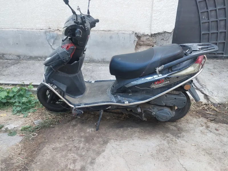 Brend: Largo Motors
Yoqilg'i: Benzin
Holati: I 4 Brend: Largo Motors
Yoqilg'i: Benzin
Holati: I 4