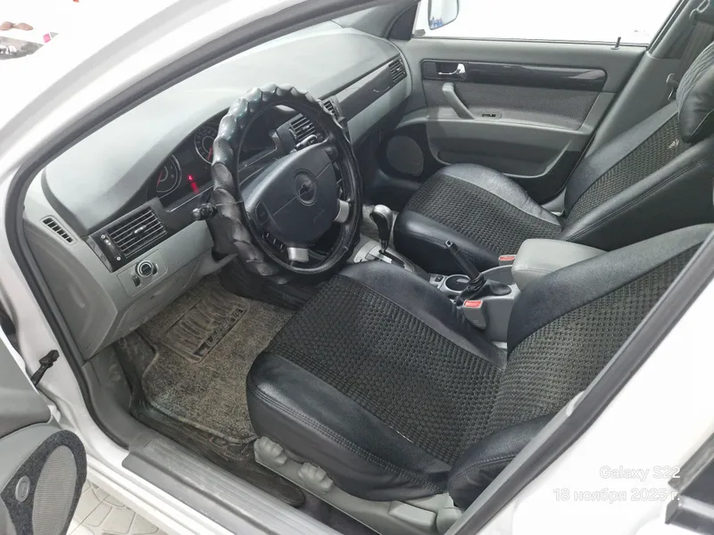 Продаётся Chevrolet Lacetti 4 Продаётся Chevrolet Lacetti 4