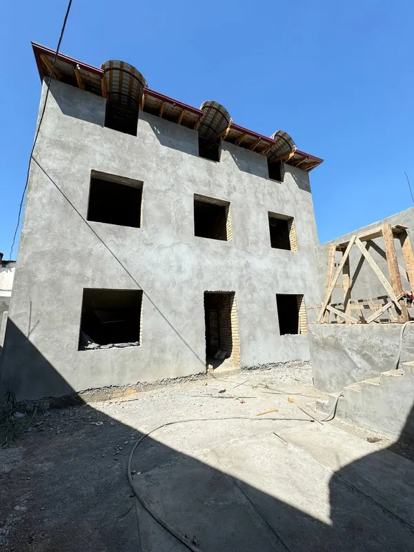 Sergeli Uzg‘arishda 2,3 sotixli uch qavatli, 300 m² uy 2 Sergeli Uzg‘arishda 2,3 sotixli uch qavatli, 300 m² uy 2