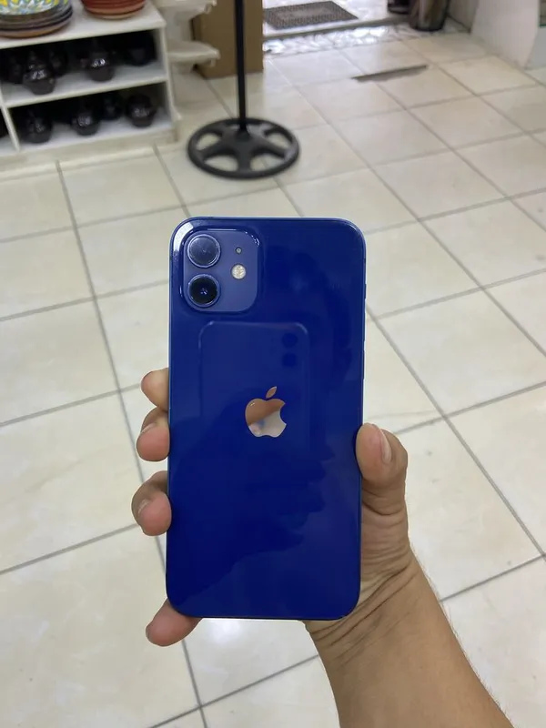 iPhone 12 Синий 64 gb 1