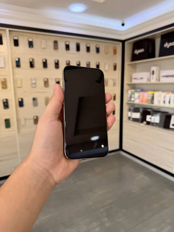 iPhone 15 Pro (Sim+Sim) 2 iPhone 15 Pro (Sim+Sim) 2