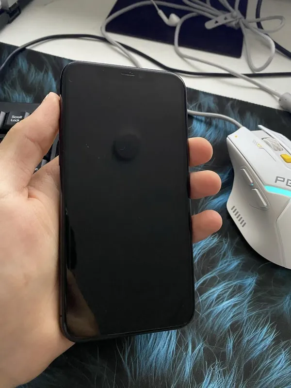 Iphone 11 pro в идеальном состаянии каробка документ 3