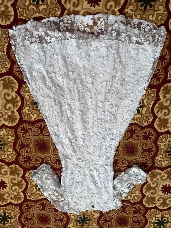 Ayollar kiyimi