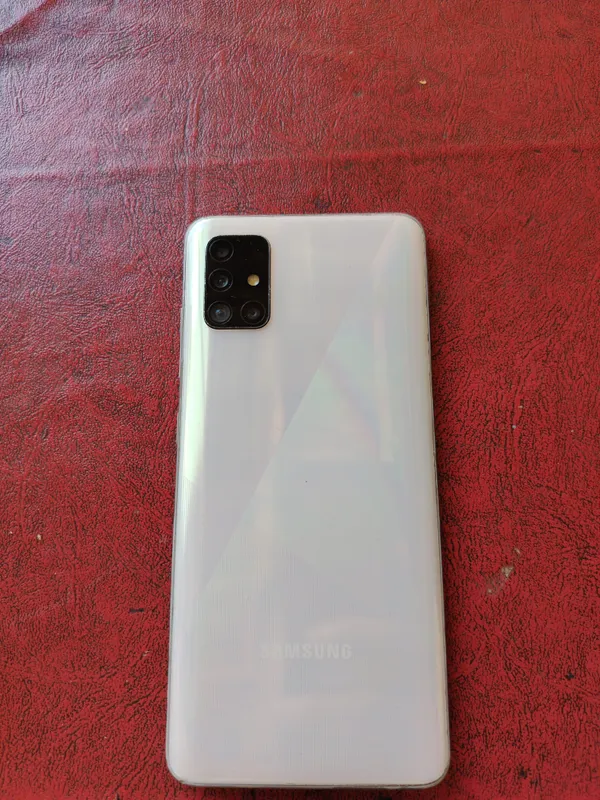 Samsung A51 — фото 1