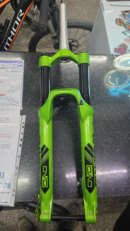 Воздушная вилка DVO DIAMOND 27.5 2