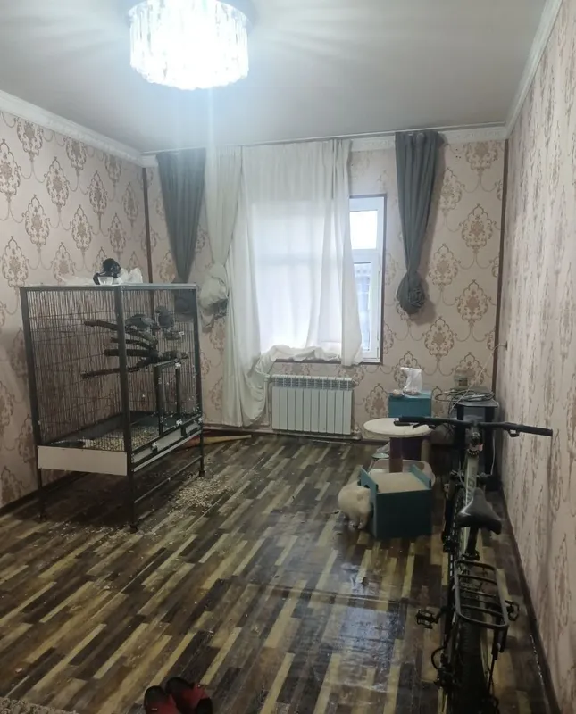 Продаётся большая клетка для птиц 2 Продаётся большая клетка для птиц 2