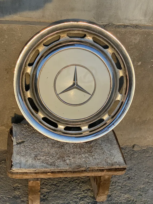 Колпак для Mercedes-Benz 2 Колпак для Mercedes-Benz 2
