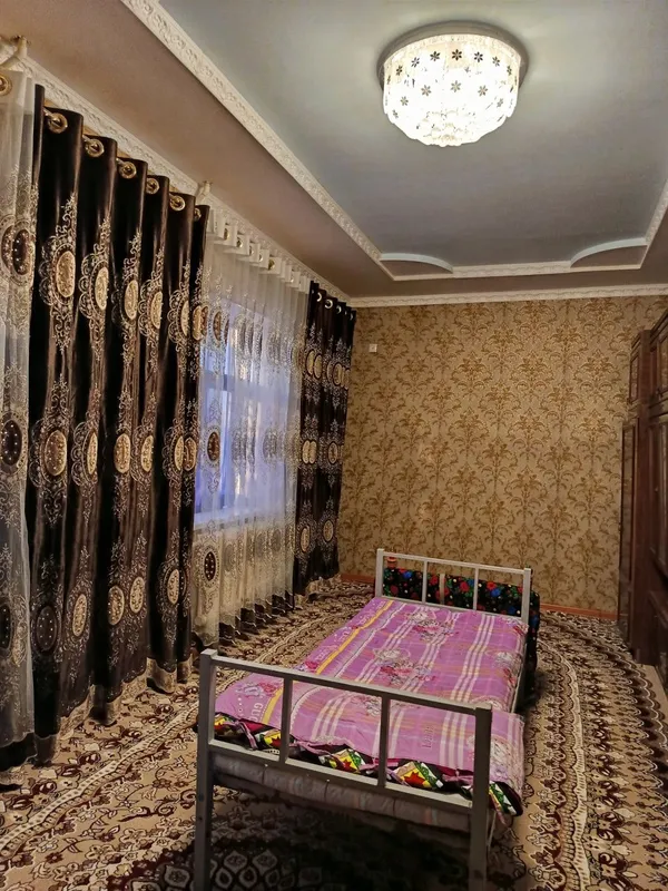 Karmana tumanida Hovli sotiladi 7