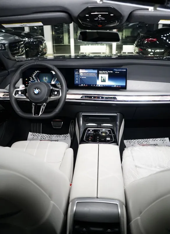 BMW 760i xDrive Hybrid 2025 — фото 5